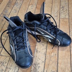 Reebok Men's Black and White Cleats
